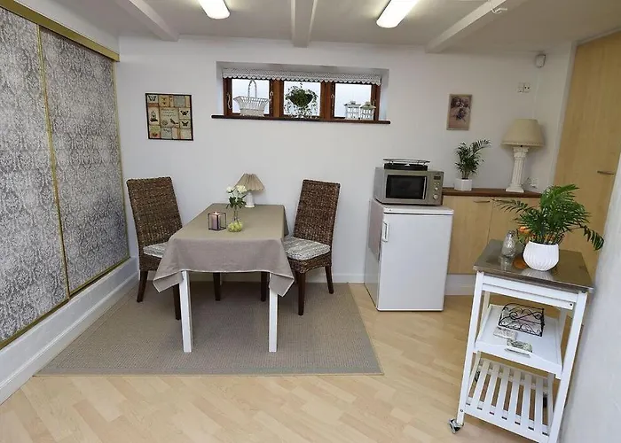 Logstor B&B Bed and Breakfast 3*