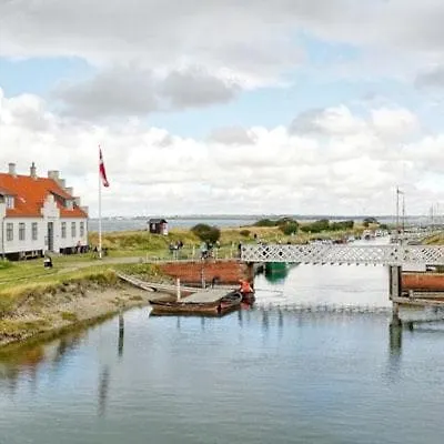 Logstor B&B Bed and Breakfast 3*